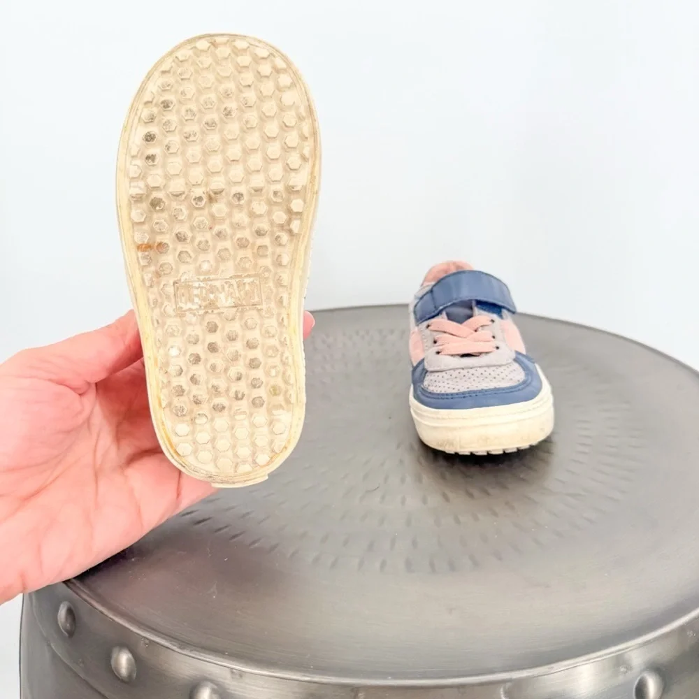 Old Navy Sneakers